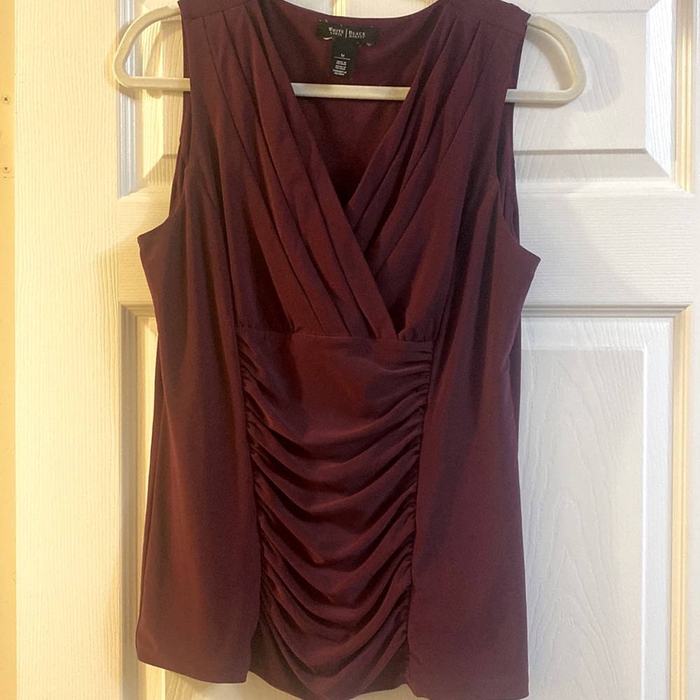 White House Black Market Maroon Shell